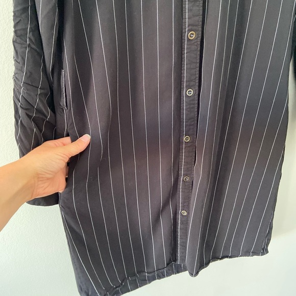 Velvet Heart Black And White Striped Long Sleeve Button Front Pocket Shirt Dress - Picture 3 of 4